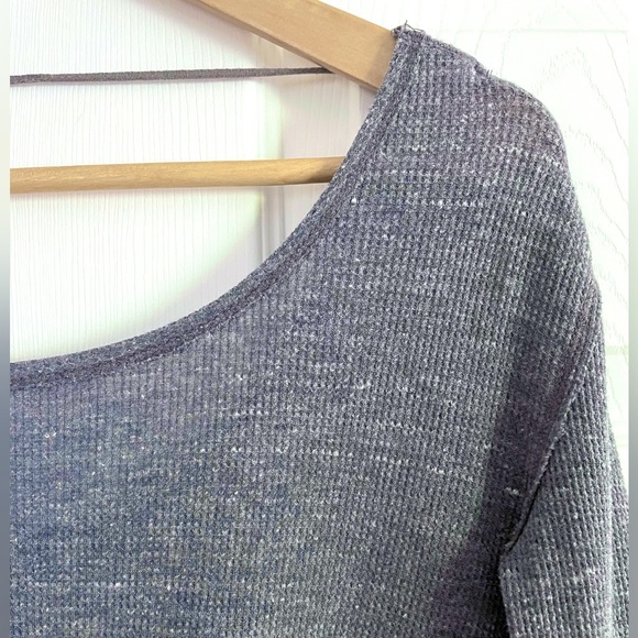 LIKE NEW Free People We The Free Long Sleeve Thermal Top Size XS - Picture 3 of 6